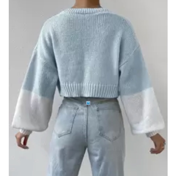 Cozy Baby Blue Floral Floral applique Cropped Open Front Cardigan - Picture 4 of 6